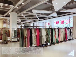 包含最全面的女装店铺介绍范文集锦，让您轻松打造吸引顾客的店铺介绍！的词条